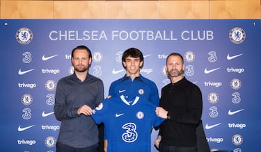 Ya es oficial: el portugués jugará en el Chelsea hasta final de temporada. Se marcha cedido y sin opción de compra. El club londinense ha luchado por incluir la opción de compra pero finalmente no será así. 