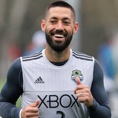 Dempsey marca su gol número 50 con los Seattle Sounders