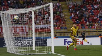 Ceballos marc¨®, de falta, el 4-0.
