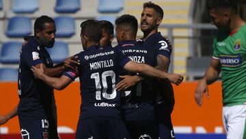 Futbol, Universidad de Chile vs Audax Italiano.
Decimosexta fecha, campeonato Nacional 2020.
El jugador de Universidad de Chile Joaquin Larrivey celebra su gol contra Audax Italiano durante el partido de primera division disputado en el estadio El Teniente de Rancagua, Chile.
21/10/2020
Andres Pina/Photosport
Football, Universidad de Chile vs Audax Italiano.
16th date, National Championship 2020.
Universidad de Chile's player Joaquin Larrivey celebrates after scoring against Audax Italiano during the first division match held at the El Teniente stadium in Rancagua, Chile.
21/10/2020
Andres Pina/Photosport