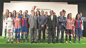 Acto de patrocinio de la liga femenina por Iberdrola en San Mam&eacute;s