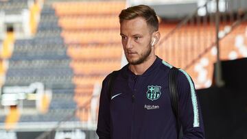 Barcelona confirm Rakitic hamstring injury