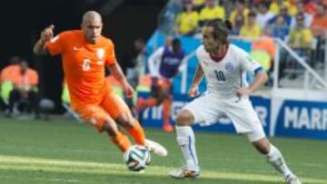 Ante Holanda Valdivia jugó su último partido con la Roja.