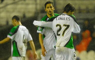 El 4 está esperando al central que sigue buscando el Racing