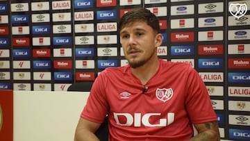 Ratiu en su primera entrevista como jugador del Rayo.