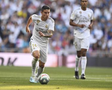 "James isn't as focused as he should be" claims former Colombia national team doctor