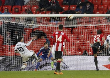 Athletic come out on top in water-ball battle