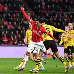 Resumen y goles del PSV vs B. Dortmund, ida de los octavos de final de la Champions League