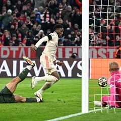 Alphonso Davies vs Carter-Vickers, el duelo que decidió la eliminatoria en el Bayern - Celtic