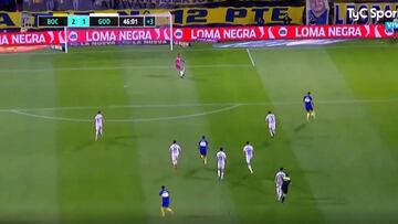 El centrocampista dejó una acción espectacular para terminar con una asistencia entre líneas que aprovechó el delantero justo antes del descanso.