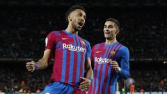 Soccer Football - LaLiga - FC Barcelona v Athletic Bilbao, Camp Nou, Barcelona, Spain, February  27, 2022 FC Barcelona&#039;s Pierre-Emerick Aubameyang celebrates scoring their first goal with Ferran Torres REUTERS/Albert Gea