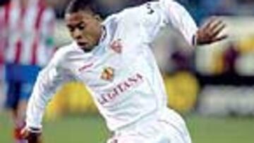 <b>BAPTISTA.</b> Debuta en el Bernabéu y van a temblar los cimientos. Se mueve por todo el campo, pelea y tiene llegada a gol