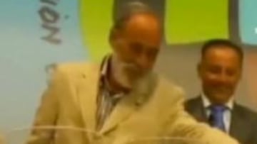 El presidente sacó al Arandina.