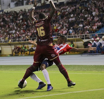 Con un doblete de Marco Pérez, Tolima venció 2-1 a Junior en el primer partido de la Superliga Águila 2019, en el estadio Metropolitano de Barranquilla.