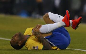 Dani Alves.