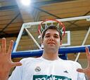 Felipe Reyes renueva con el Real Madrid hasta 2010