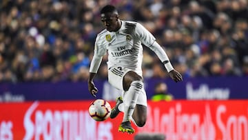 VALENCIA, SPAIN - FEBRUARY 24: Vinicius JR of Real Madrid CF controls the ball during the La Liga match between Levante UD and Real Madrid CF at Ciutat de Valencia on February 24, 2019 in Valencia, Spain. (Photo by Alex Caparros/Getty Images)