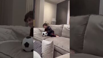 ¡A lo ‘Dibu’ Martínez! Mateo Messi mostró sus dotes de portero