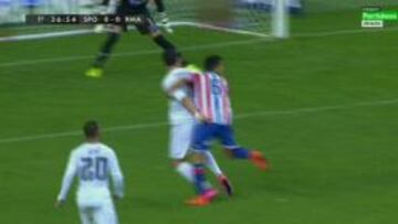 El agarrón de Sergio a Cristiano