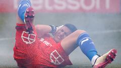 El momento exacto de la agresión a Parra: fue retirado en ambulancia