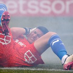 El momento exacto de la agresión a Parra: fue retirado en ambulancia