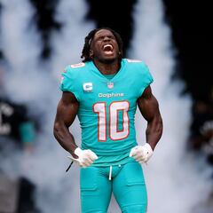 Tyreek Hill demuestra su velocidad al ganar carrera de USATF