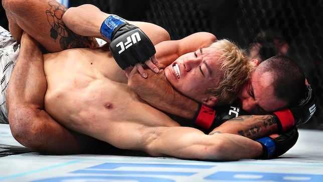 Pantoja somete a la promesa japonesa y se consolida como rey