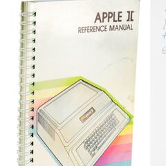 El desmedido precio de un exclusivo manual firmado por Steve Jobs: "No doy autógrafos"