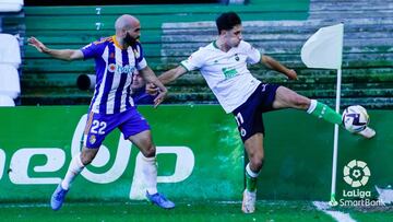 Paris Adot (Ponferradina)
El defensa del equipo berciano es un portento físico. Una arrancada suya le bastó para colocar un balón perfecto para que Edu Espiau cabeceara a la red el gol del equipo de Ponferrada.