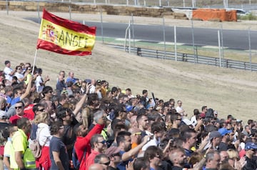 Gran ambiente en el Circuito del Jarama para despedir a Ángel Nieto.