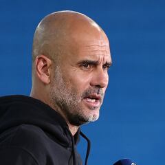 Guardiola: "No sabía que Sterling consideraba irse..."