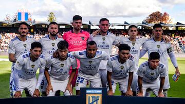 BUENOS AIRES, ARGENTINA - MAY 07: Players of Boca Juniors pose for a team photo prior a match a match between Tigre and Boca Juniors as part of Copa de la Liga 2022 at Jose Dellagiovanna on May 7, 2022 in Buenos Aires, Argentina. (Photo by Marcelo Endelli/Getty Images)