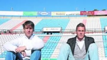 <b>INEXPUGNABLES. </b>Juan Calatayud, Abraham Paz, y Sergio Rodríguez, ayer, en el Rico Pérez.