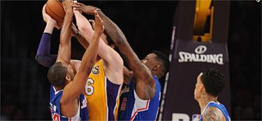 En el Staples jugó un equipo…