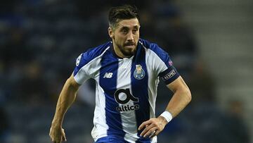 In Portugal confirm the signing of Héctor Herrera with Atlético