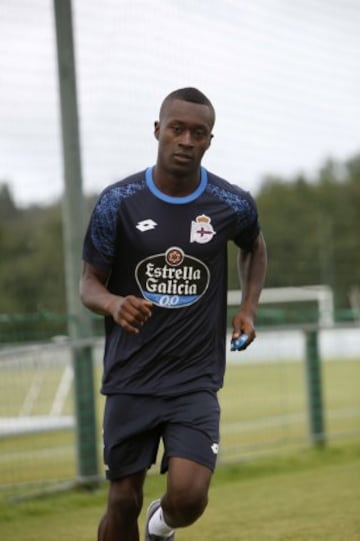 Marlos Moreno se prepara para su debut con Deportivo La Coruña