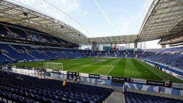 FILE PHOTO: Soccer Football - Europa League - Group G - FC Porto v Rangers - Estadio do Dragao, Porto, Portugal - October 24, 2019  General view inside the stadium before the match    REUTERS/Rafael Marchante/File Photo