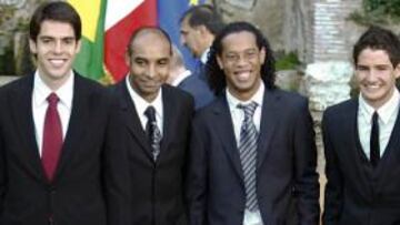 Berlusconi desea el regreso de Kaká a la familia milanista.