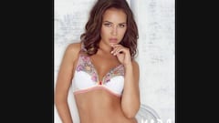 María, feliz viendo fútbol