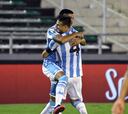 Racing festeja en el final en un vacío Minella