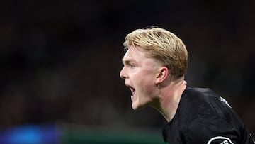 Sporting Lisbon's Danish forward #19 Conrad Harder reacts during the UEFA Champions League, league phase football match between Sporting CP and Bologna FC at Alvalade stadium in Lisbon on January 29, 2025. (Photo by Filipe AMORIM / AFP)