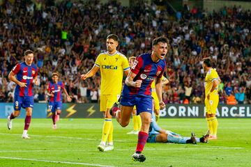 Pedri celebra el primer gol de la temporada para el Barcelona. 

