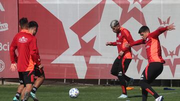 Futbol, Entrenamiento seleccion chilena.