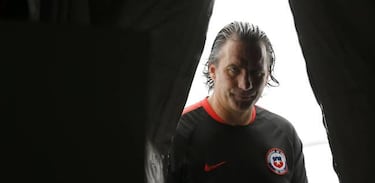 Pizzi se diferencia de Sampaoli y alaba a Suárez y Cavani