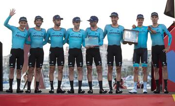 El equipo de Astana Pro Team gan¨® la crono y Miguel ?ngel L¨®pez l¨ªder de la general.