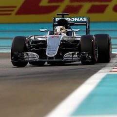 Hamilton takes Abu Dhabi pole ahead of title challenger Rosberg