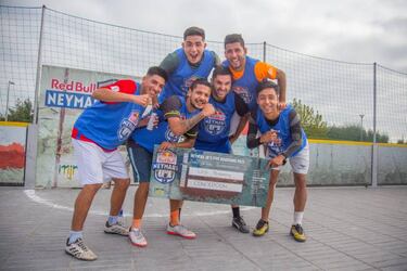 Estrellas de barrio: Los Texanos y Los Locatelli