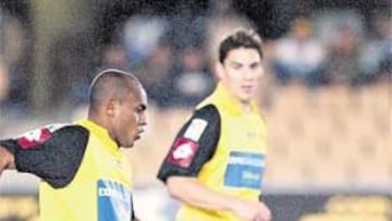 <b>HÉROE Y SALVADOR. </b>Ewerthon marcó los dos goles maños que dieron el pase al Zaragoza.