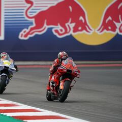 “Márquez destroza a todos”