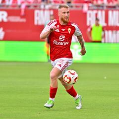 David Vicente, un todoterreno en el costado diestro